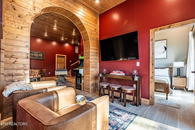 1414 Reedmont Way, Sevierville, TN 37876