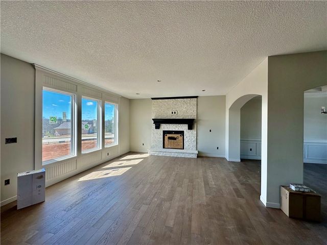 23823 W 59th Terrace, Shawnee, KS 66226