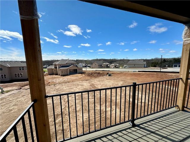 23823 W 59th Terrace, Shawnee, KS 66226