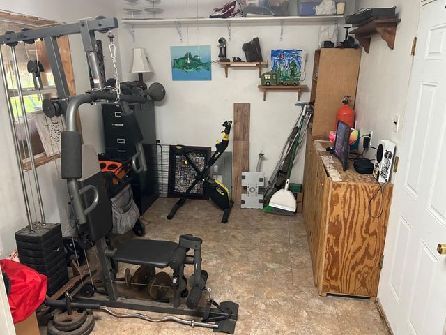 112 Chinaberry Street, Lake Jackson, TX 77566