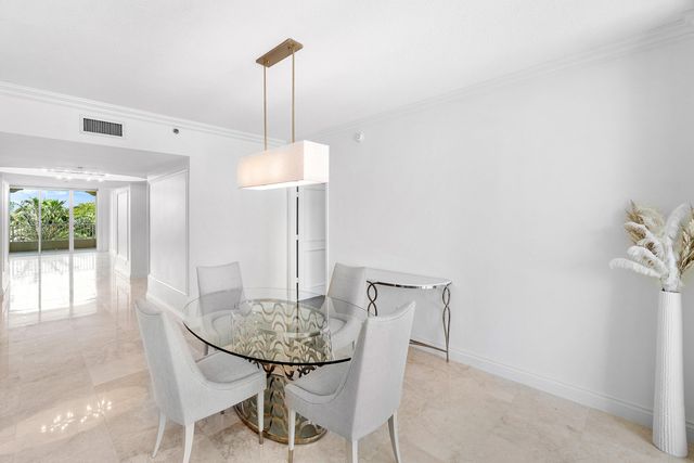 3720 S OCEAN Boulevard 306, Highland Beach, FL 33487
