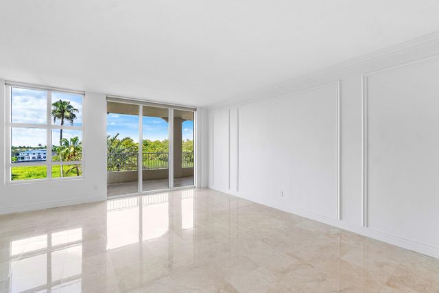 3720 S OCEAN Boulevard 306, Highland Beach, FL 33487