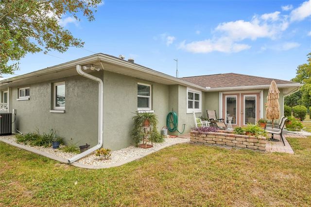 2293 RIO DE JANEIRO AVENUE, Punta Gorda, FL 33983