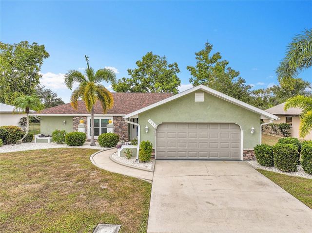 2293 RIO DE JANEIRO AVENUE, Punta Gorda, FL 33983