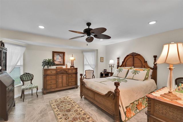 2293 RIO DE JANEIRO AVENUE, Punta Gorda, FL 33983