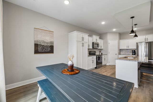 114 Ruby Grant Ln, Southside, TN 37171