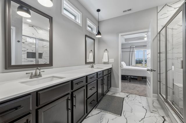 114 Ruby Grant Ln, Southside, TN 37171