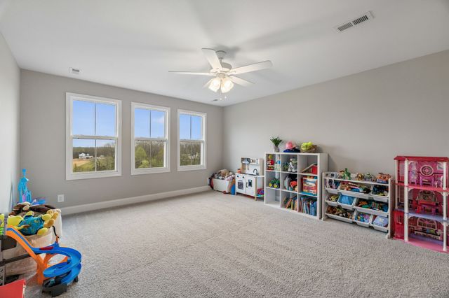 114 Ruby Grant Ln, Southside, TN 37171