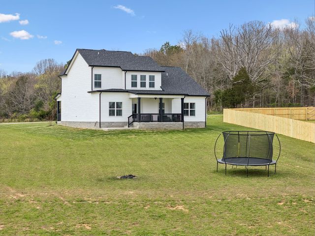 114 Ruby Grant Ln, Southside, TN 37171