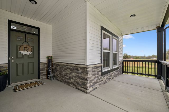 114 Ruby Grant Ln, Southside, TN 37171