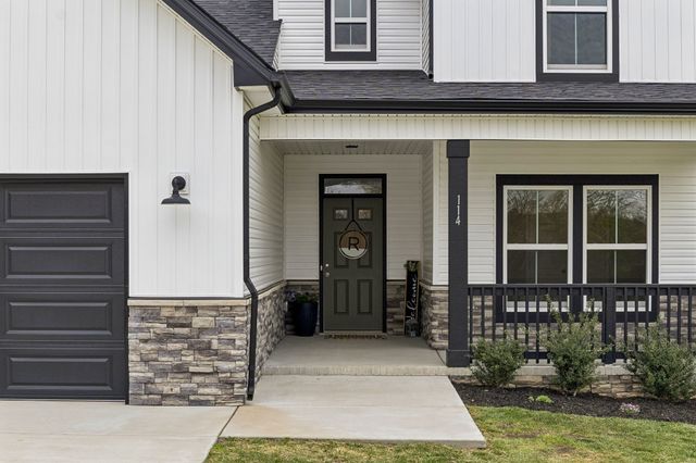 114 Ruby Grant Ln, Southside, TN 37171