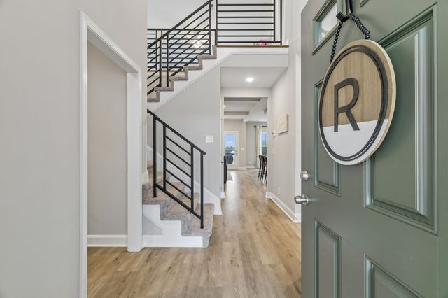 114 Ruby Grant Ln, Southside, TN 37171