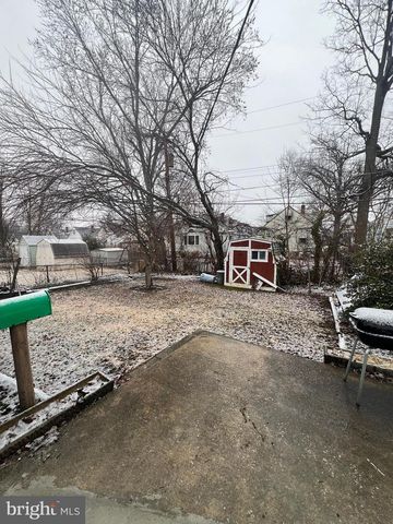 2518 LINWOOD RD, Parkville, MD 21234