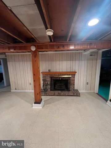 2518 LINWOOD RD, Parkville, MD 21234