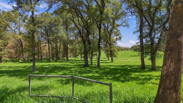 000 CR 1245, Savoy, TX 75479