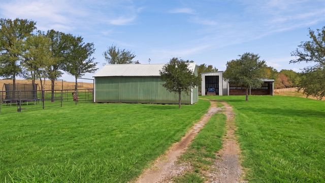 000 CR 1245, Savoy, TX 75479