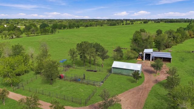 000 CR 1245, Savoy, TX 75479