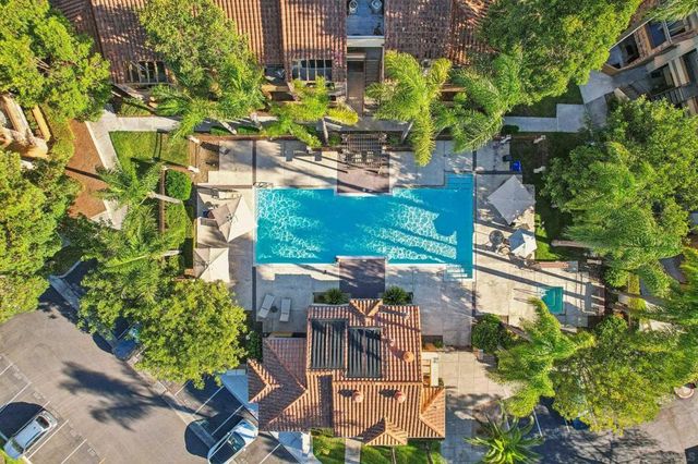 15373 Maturin Dr 178, San Diego, CA 92127