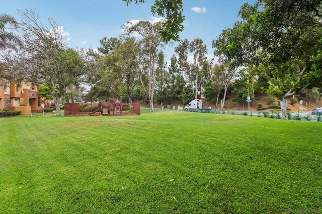 15373 Maturin Dr 178, San Diego, CA 92127