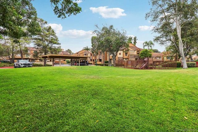 15373 Maturin Dr 178, San Diego, CA 92127