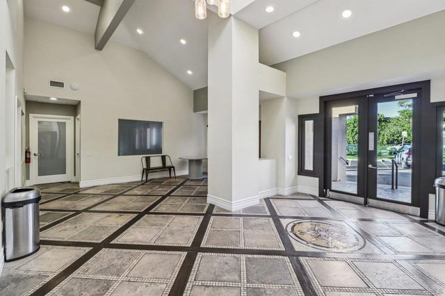 15373 Maturin Dr 178, San Diego, CA 92127