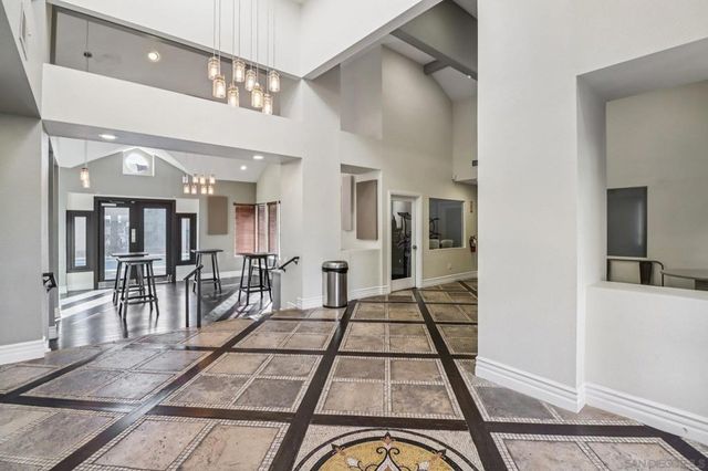 15373 Maturin Dr 178, San Diego, CA 92127