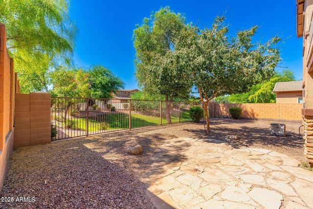 1405 W PELICAN Court, Chandler, AZ 85286