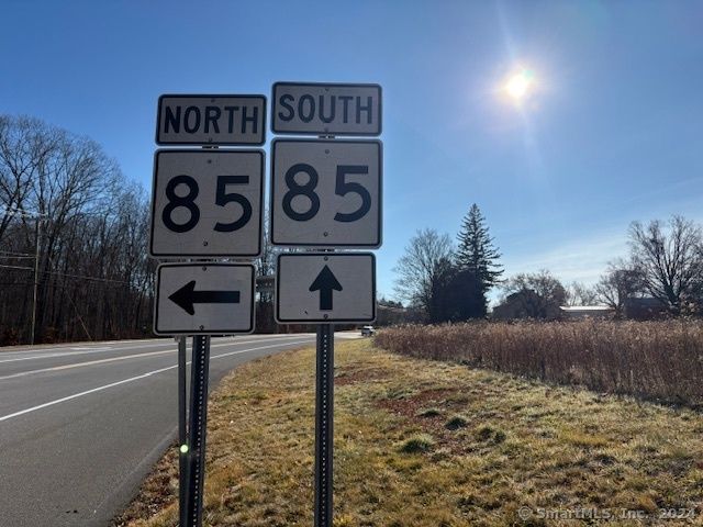 1 West Street, Bolton, CT 06043