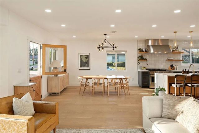 5420 Wortser, Sherman Oaks, CA 91401