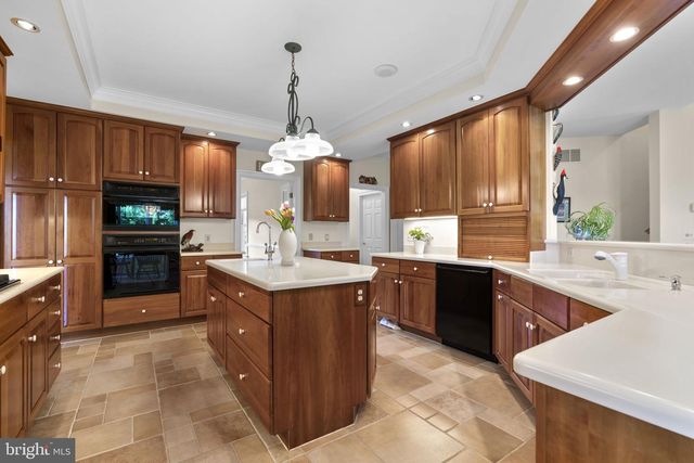 13536 PATERNAL GIFT DR, Highland, MD 20777