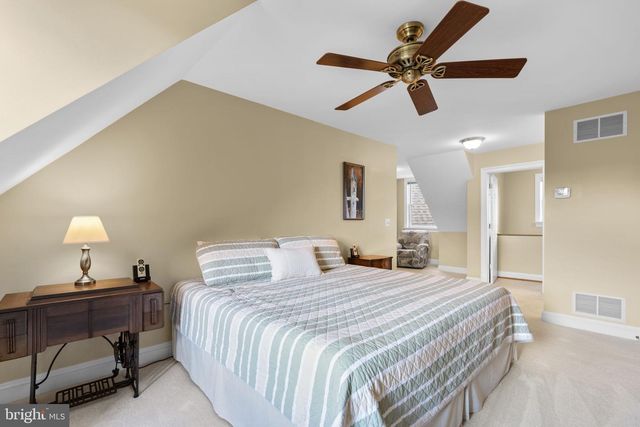 13536 PATERNAL GIFT DR, Highland, MD 20777