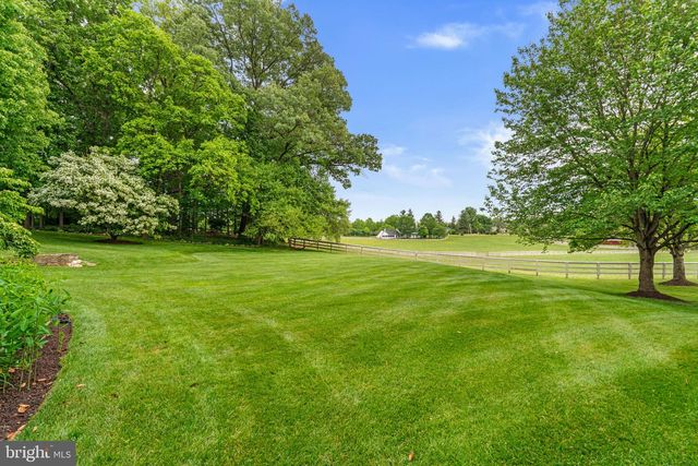 13536 PATERNAL GIFT DR, Highland, MD 20777