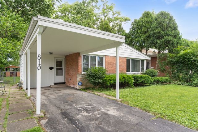 810 Leamington Avenue, Wilmette, IL 60091