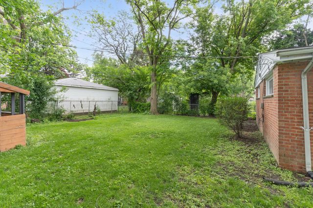 810 Leamington Avenue, Wilmette, IL 60091