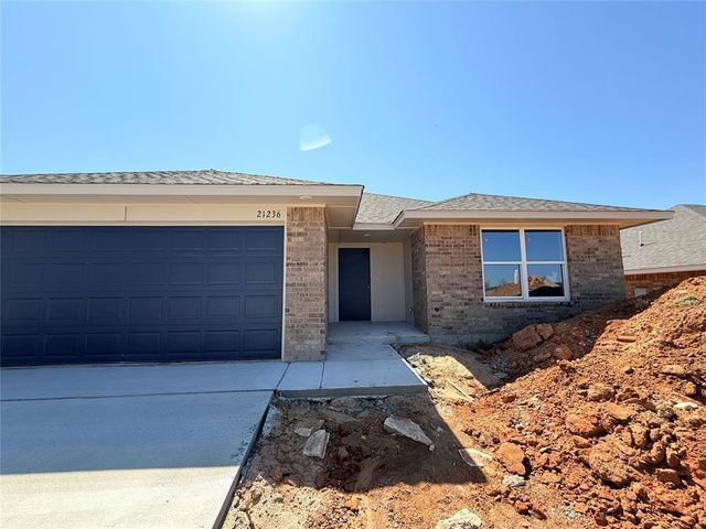 21236 SE 31st Street, Harrah, OK 73045
