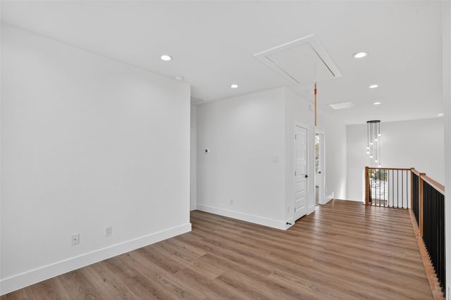 2007 N Montclair Avenue, Dallas, TX 75208