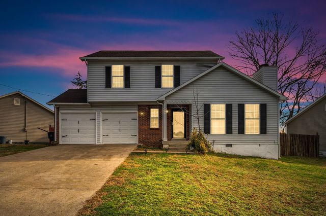 840 Bishopsgate Rd, Antioch, TN 37013