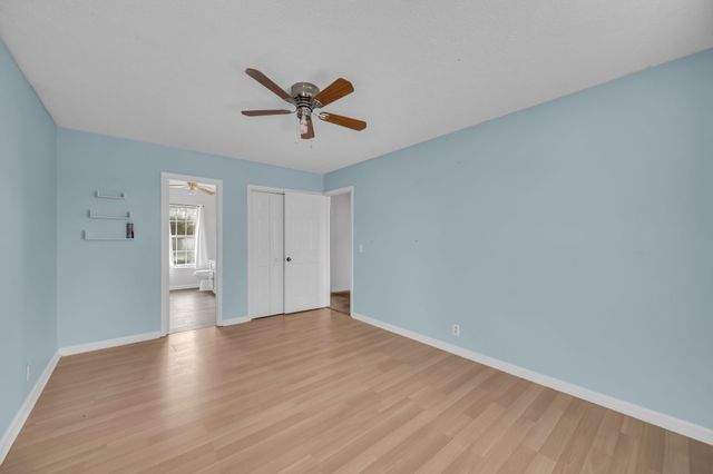 840 Bishopsgate Rd, Antioch, TN 37013