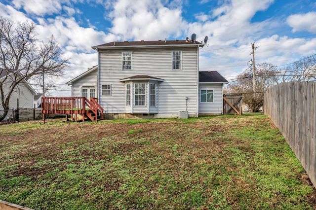 840 Bishopsgate Rd, Antioch, TN 37013