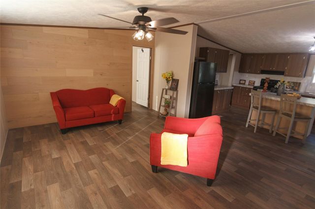 1977 Jeddo Road RD, Rosanky, TX 78953