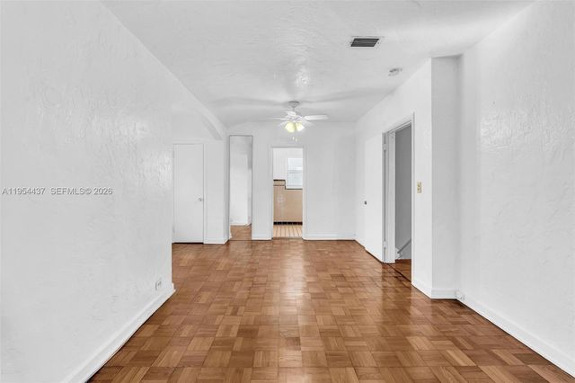 1524 Biarritz Dr, Miami Beach, FL 33141