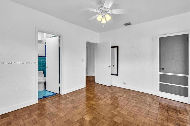 1524 Biarritz Dr, Miami Beach, FL 33141