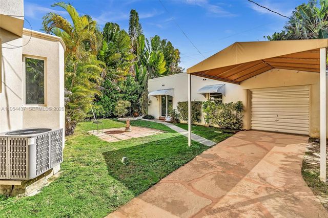 1524 Biarritz Dr, Miami Beach, FL 33141