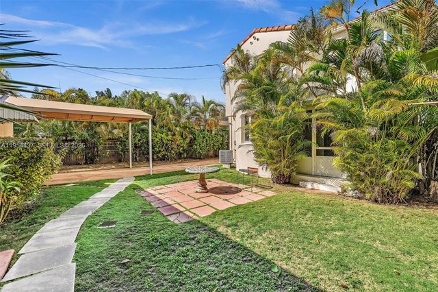 1524 Biarritz Dr, Miami Beach, FL 33141