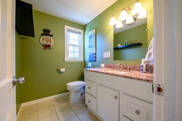 330 Stonegate Road, Southington, CT 06489