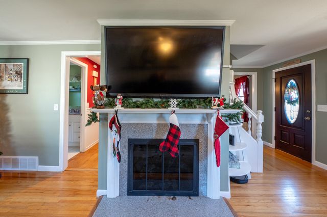 330 Stonegate Road, Southington, CT 06489