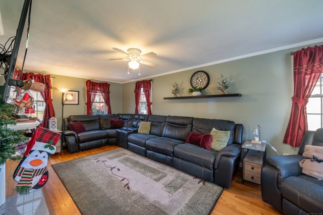 330 Stonegate Road, Southington, CT 06489