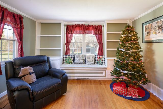 330 Stonegate Road, Southington, CT 06489