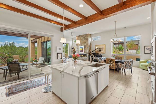 1 Valverde Court, Santa Fe, NM 87506