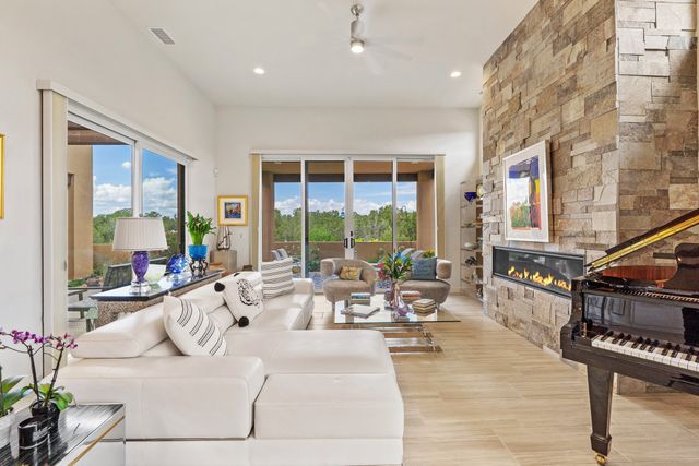 1 Valverde Court, Santa Fe, NM 87506